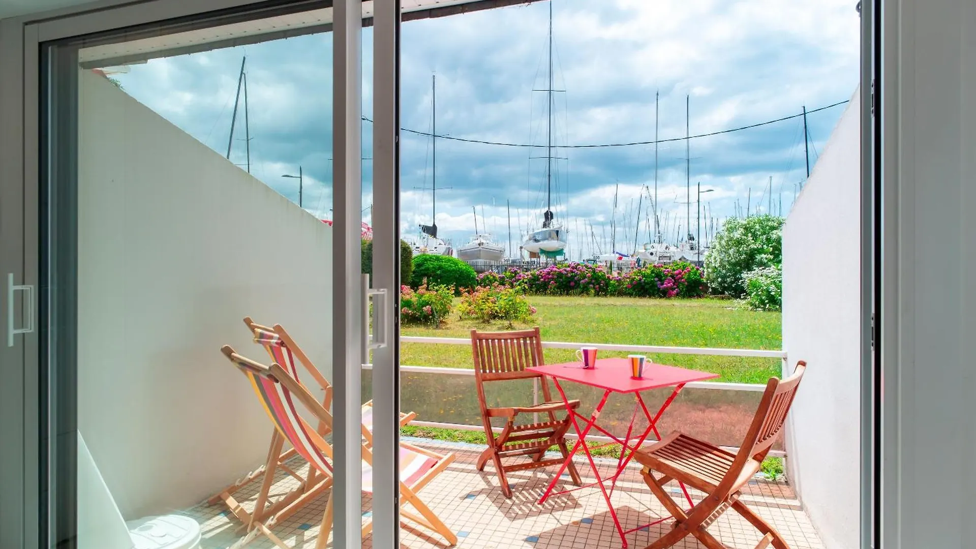 Appartement Le Reflet Du Port à La Trinité-sur-Mer 0*,  France